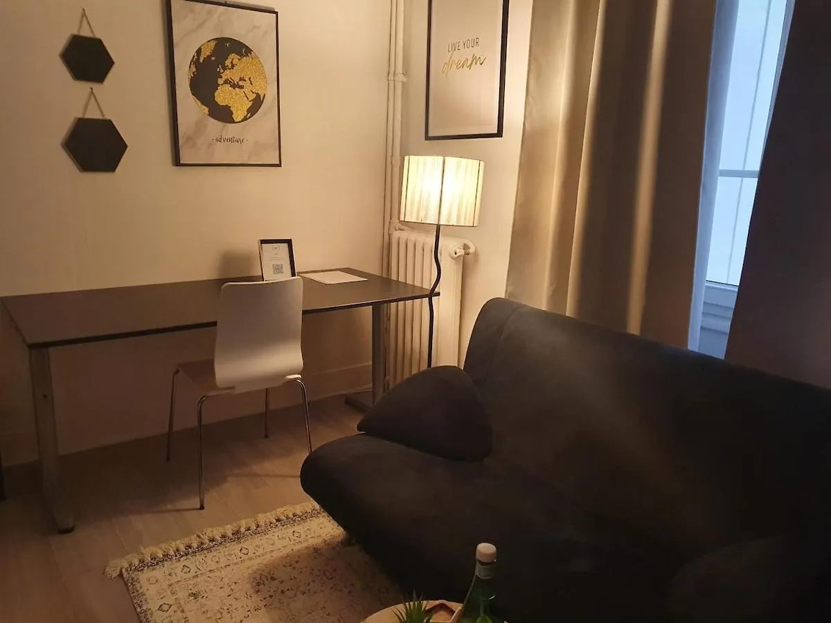 Modern And Cozy Studio 2 Minutes From Porte D'Orleans Paris Apartment
