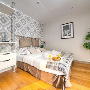  Apartment 833 - Porte De Versailles - Lovely